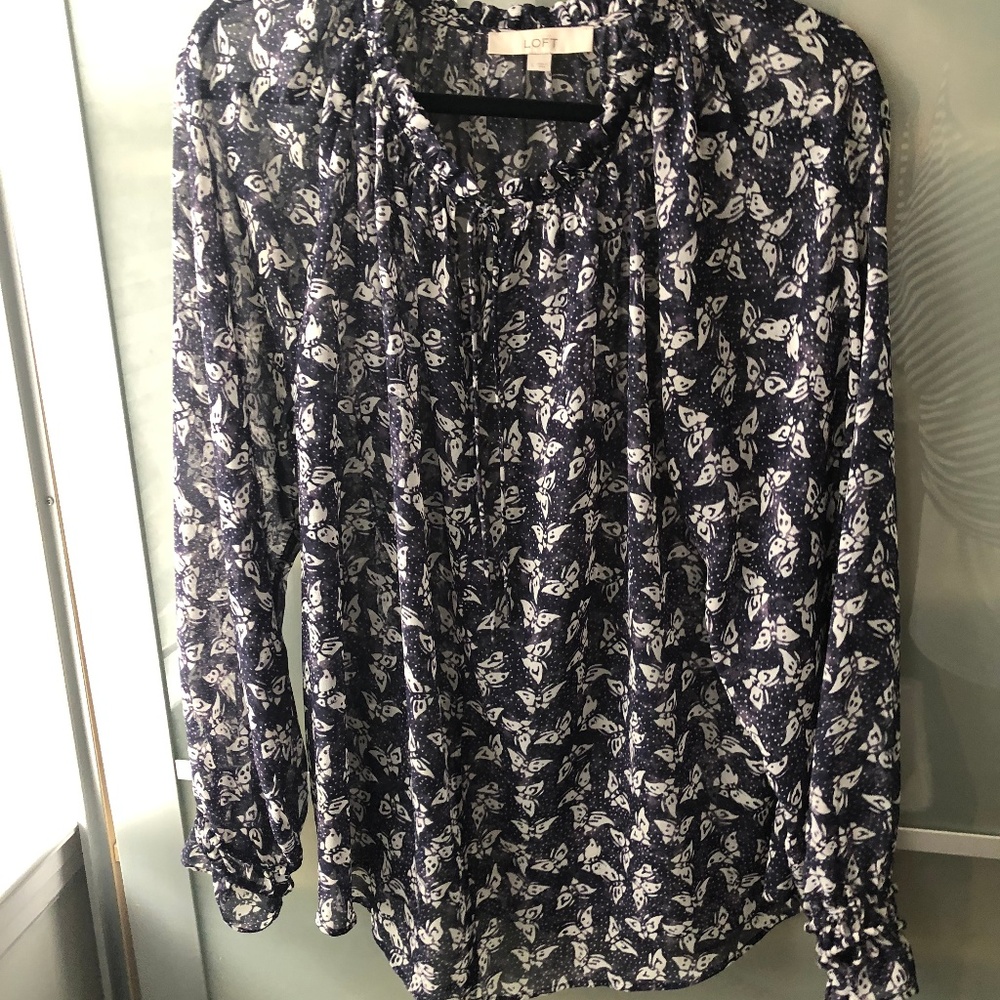 Loft Butterfly Top, sz L